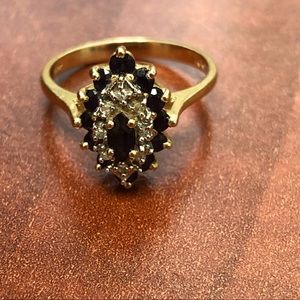 16k gold, diamond, sapphire ring